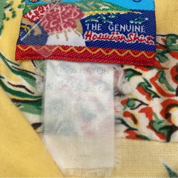 Vintage Joe Kealoha Yellow Hawaiian Shirt Tropical Fish Hula Spellout Sz XL - Picture 9 of 9